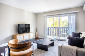 Sunnyvale 1BR w Gym Pool Easy Freeway Access SFO-386